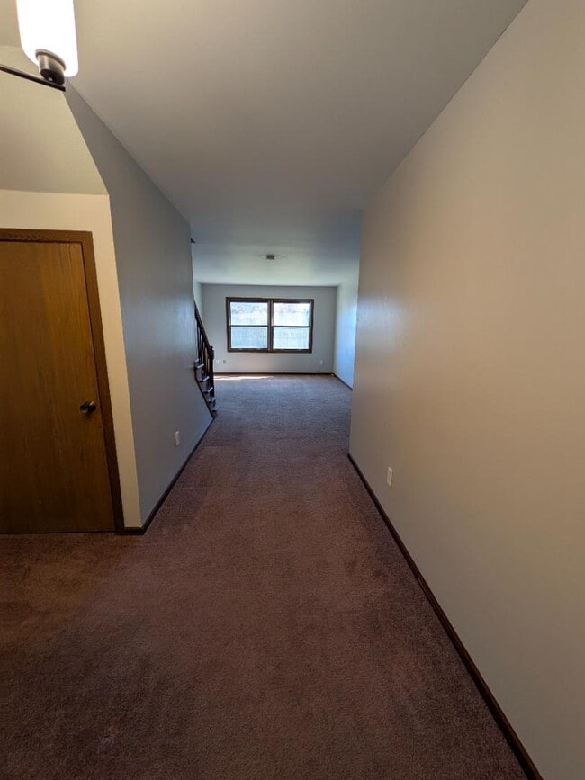 Building Photo - 4216 Foxfire Ct