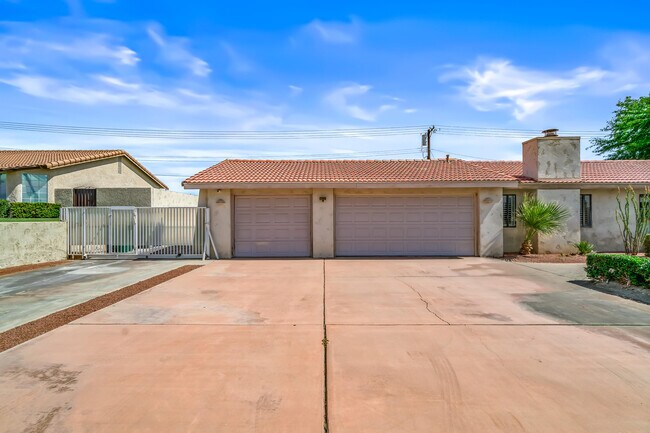 Building Photo - 79990 Camelback Dr