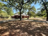 Building Photo - 8701 Bellechase Rd