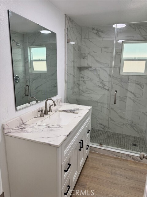 Building Photo - 122 46th St