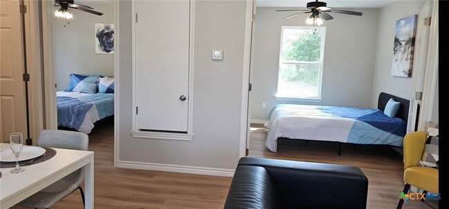 Building Photo - 1701 Sycamore St