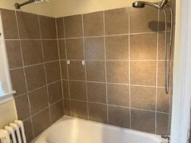 Building Photo - Condo wFREE HEAT in Belmont Cragin! In-uni...