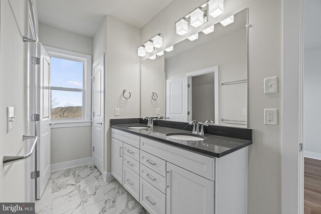 Building Photo - 17217 Turnstone Dr