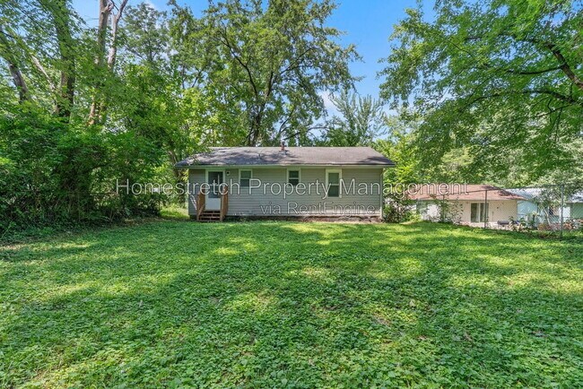 Building Photo - 7534 Blanding Dr