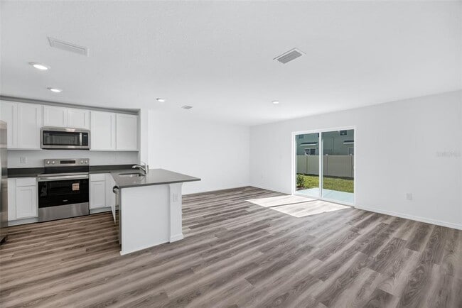 Building Photo - 1009 SPOTTED EGRET Loop