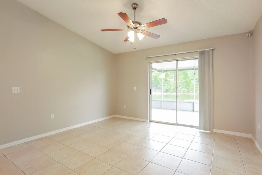 Building Photo - 7390 Overland Park Blvd