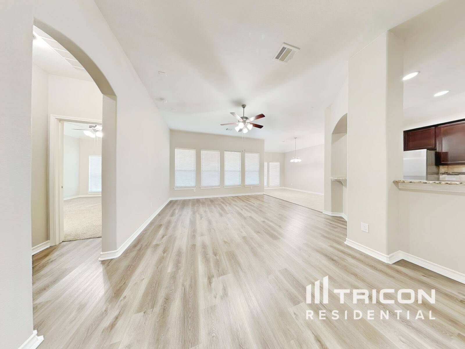 Building Photo - 2211 Leonetti Ln