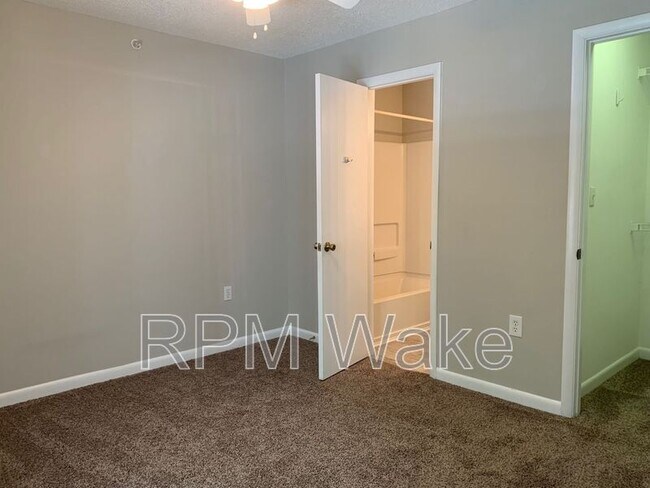 Building Photo - 1341 Crab Orchard Dr