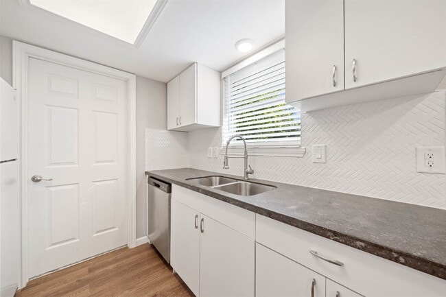 Building Photo - 12203 Ryewater Dr