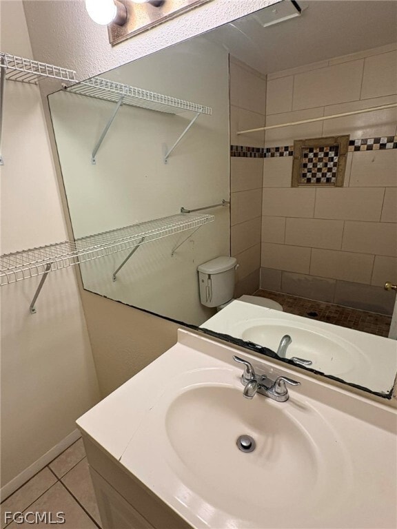 Building Photo - 2915 Winkler Ave