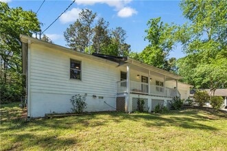 Building Photo - 5712 Port Dr