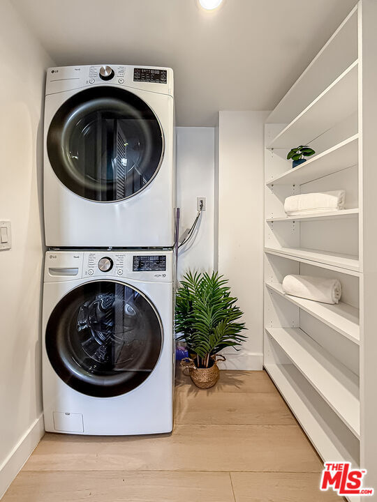 Building Photo - 1133 5th St