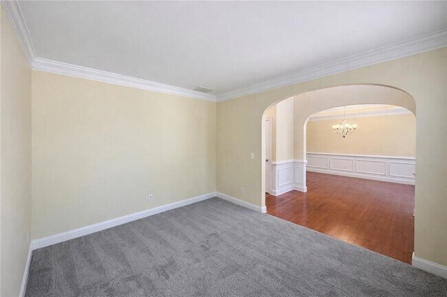 Building Photo - 197 Berkten Ln NE