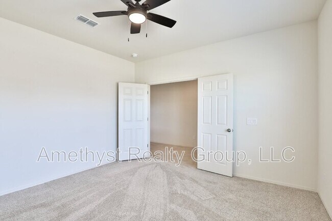 Building Photo - 24642 W Flores Dr