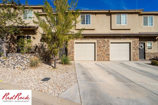 Building Photo - 3 Bedroom Townhome in Buena Vista Community