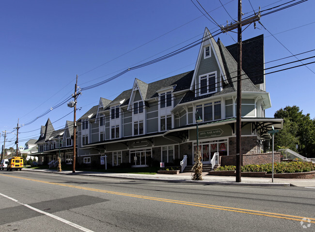 Primary Photo - Fonte Plaza at Fanwood Condominiums