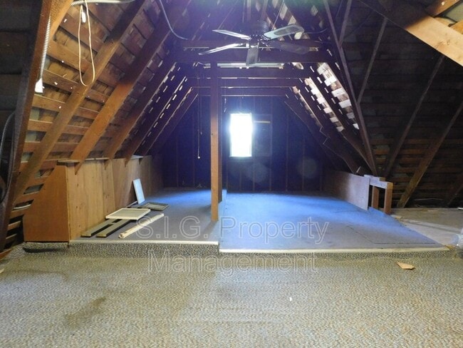 Building Photo - 1186 New York Dr