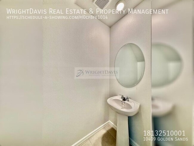 Building Photo - 10409 Golden Sands Ave