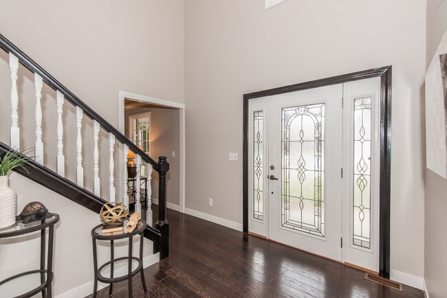 Building Photo - 1902 Cheyenne Dr