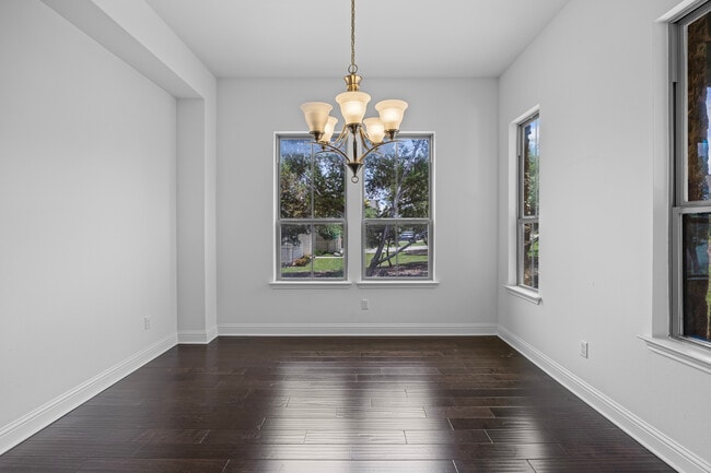 Building Photo - 567 Pecos River Xing