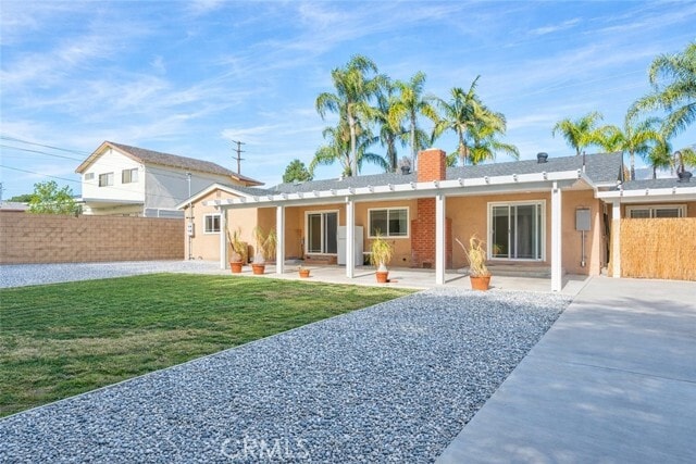 Building Photo - 386 W 16th St