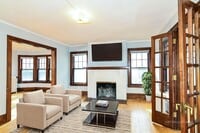 Building Photo - 509 6th St SE