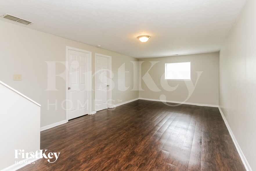 Building Photo - 3912 Truro Ct