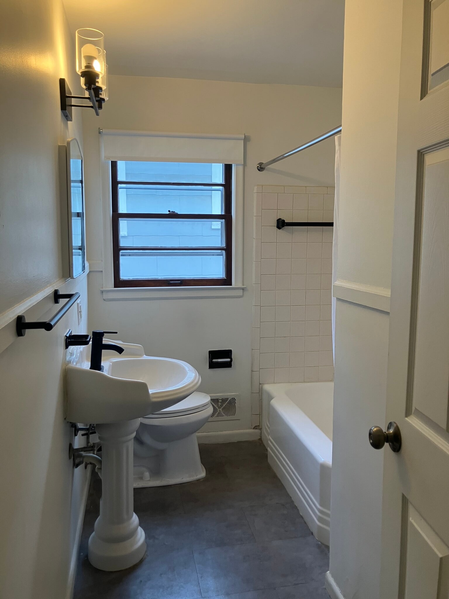 Bathroom - 3802 Burton Ave