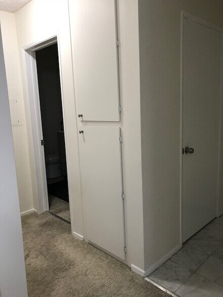 Building Photo - 1828 Camden Ave