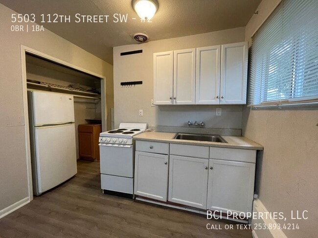 Building Photo - 5503 112th St SW