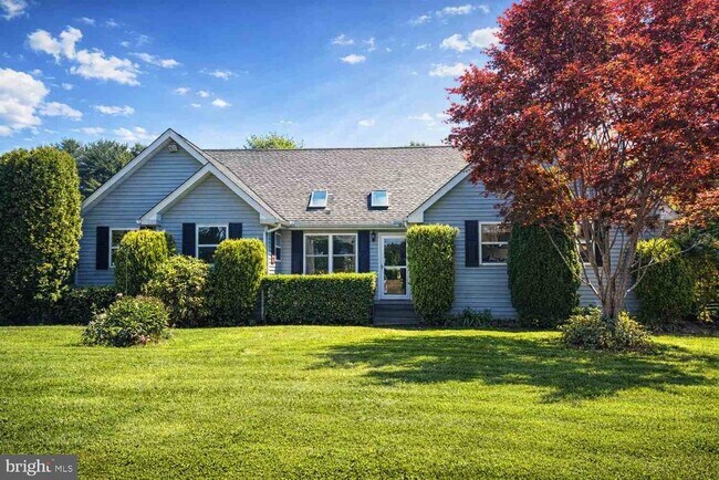 Building Photo - 105 Dogwood Dr