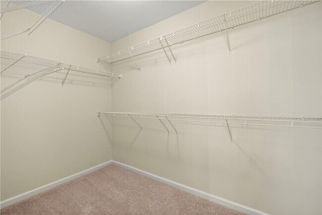Building Photo - 1124 Sadlers Way