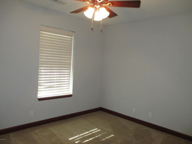 Building Photo - 2901 S Jackson Ave