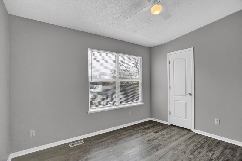 Building Photo - 2532 Plumtree Grove