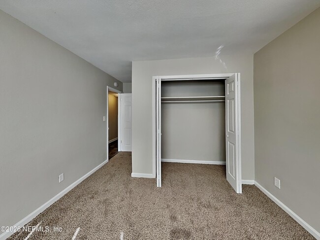 Building Photo - 3403 Rogero Rd