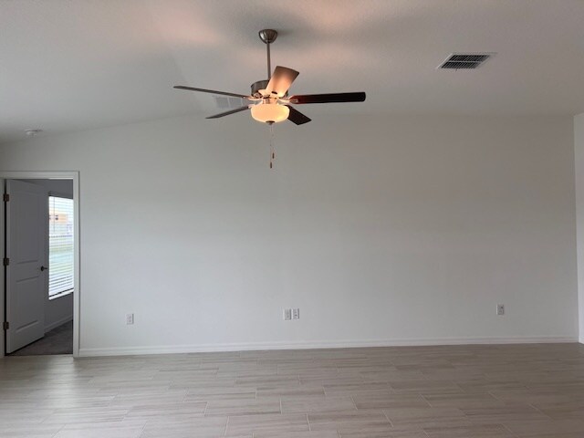 Building Photo - 11312 Linden Depot Rd