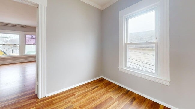 Building Photo - 3272 W 50th St