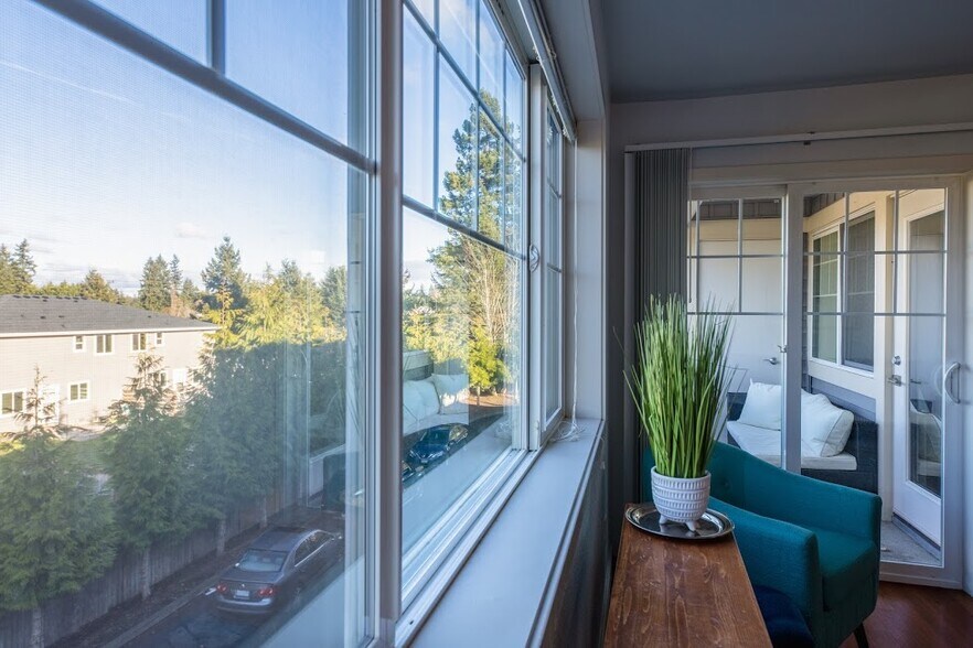 Building Photo - 13203 97th Ave E