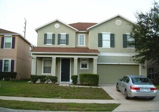 Building Photo - Single family home with lawncare included