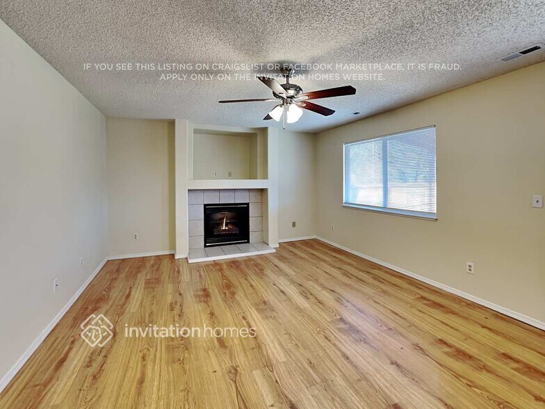 Building Photo - 2165 Bent Tree Ln