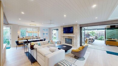 Building Photo - Beautifully Designed Country Club Home Offered July and August 2026