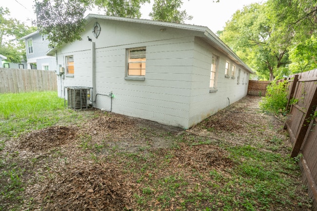 Building Photo - 3703 N Tampa St