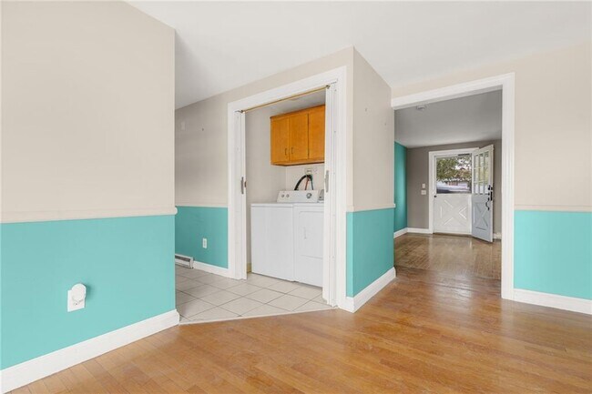 Building Photo - 3421 Pawtucket Ave