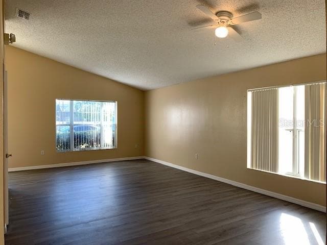 Building Photo - 429 Majesty Dr