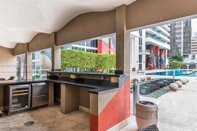 Building Photo - 50 Biscayne Blvd