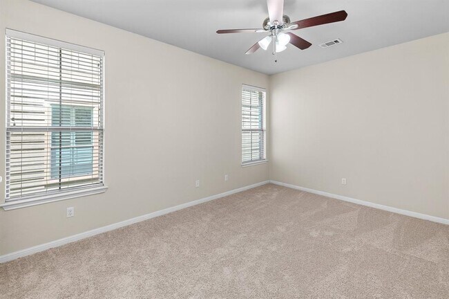 Building Photo - 11400 W Parmer Ln
