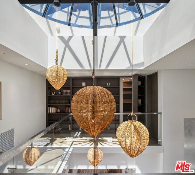 Building Photo - 31824 Seafield Dr