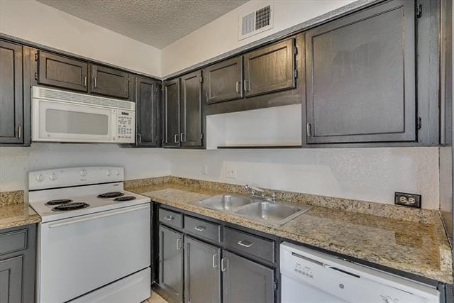 Building Photo - 9825 Walnut St