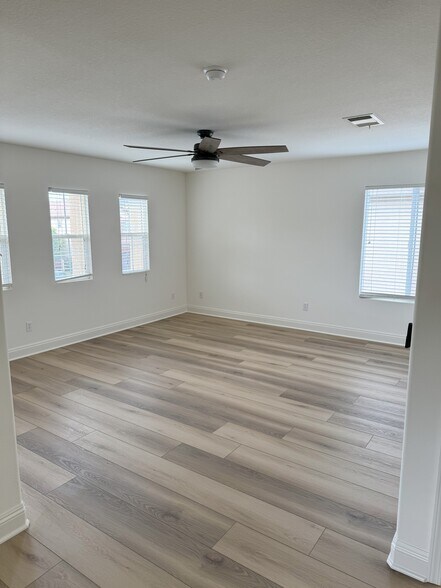 Building Photo - 30434 Mallorca Pl