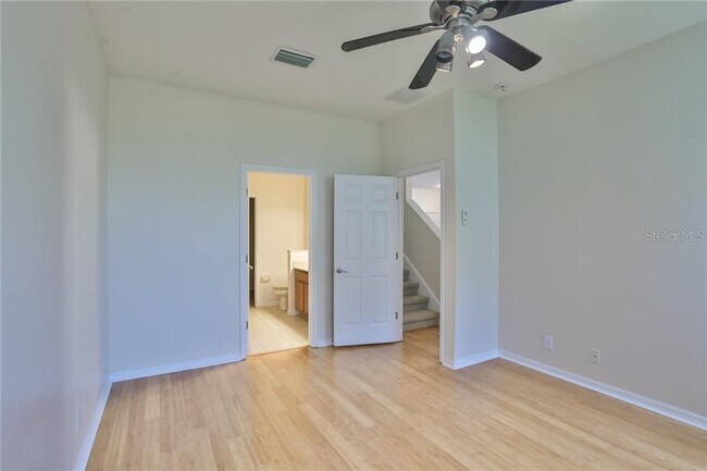 Building Photo - 1027 Paseo Del Rio NE